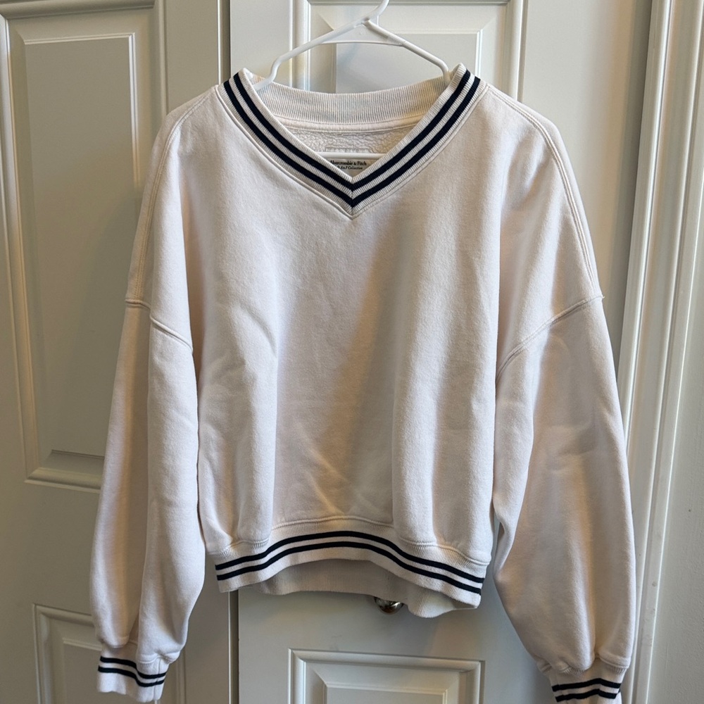 Abercrombie fleece V-Neck Stripe Trim sweatshirt